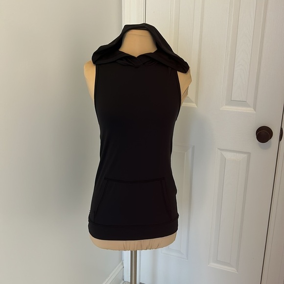 Alala Twisted Back Hooded Tank Black - Picture 2 of 9